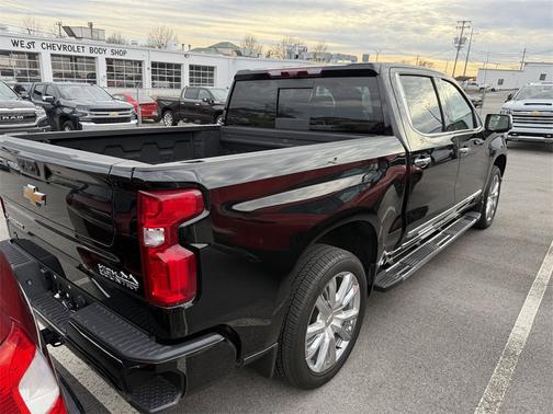 2024 Chevrolet Silverado 1500 High Country