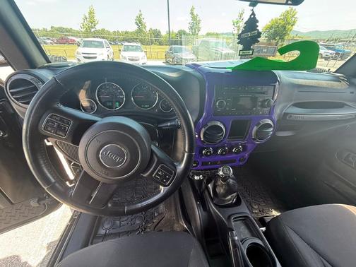 Black Clearcoat 2016 Jeep Wrangler Willys Wheeler