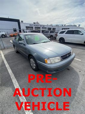 1999 Toyota Avalon XL