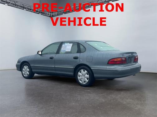 1999 Toyota Avalon XL