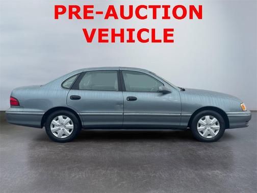 1999 Toyota Avalon XL