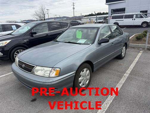 1999 Toyota Avalon XL