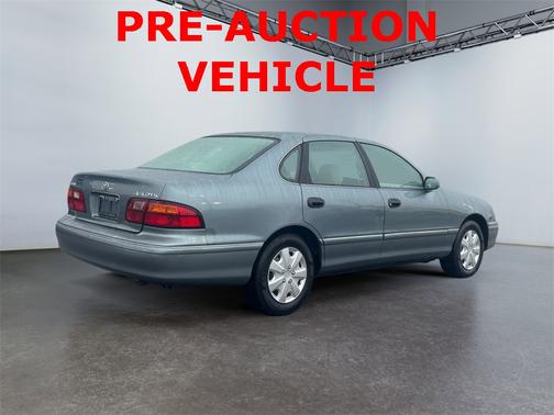1999 Toyota Avalon XL
