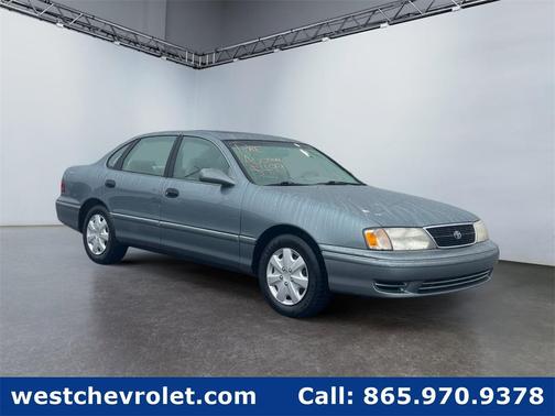 1999 Toyota Avalon XL