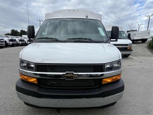 2025 Chevrolet Express 3500 Work Van