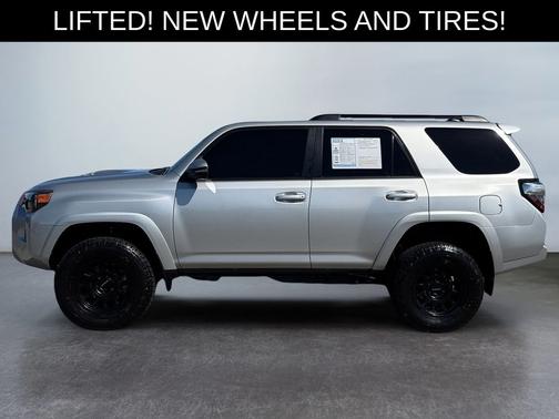 Classic Silver Metallic 2023 Toyota 4Runner TRD Off-Road Premium