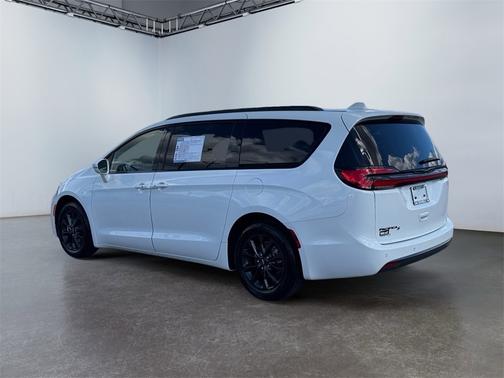 2021 Chrysler Pacifica Touring