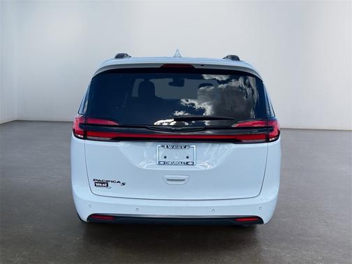 2021 Chrysler Pacifica Touring