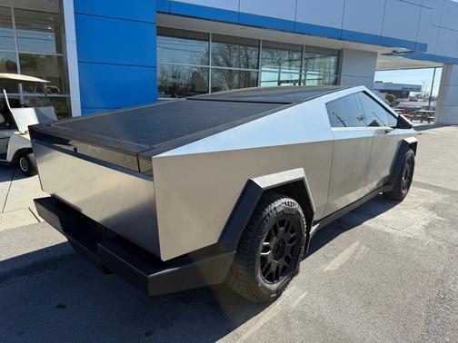 2024 Tesla Cybertruck Base