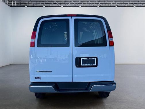 2024 Chevrolet Express 2500 Work Van