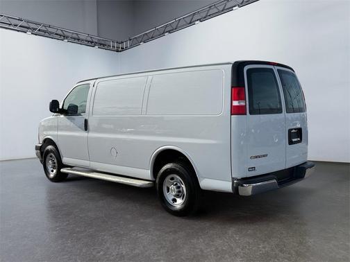 2024 Chevrolet Express 2500 Work Van