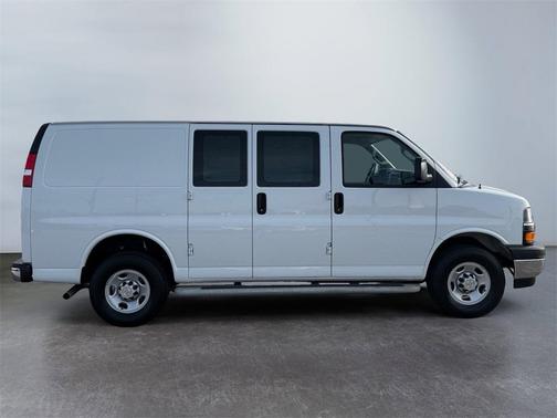 2024 Chevrolet Express 2500 Work Van