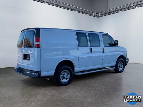 2024 Chevrolet Express 2500 Work Van