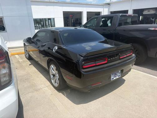 Pitch Black Clearcoat 2019 Dodge Challenger R/T