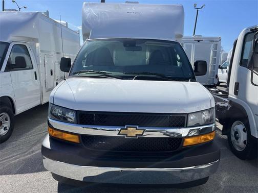 2025 Chevrolet Express 3500 Work Van