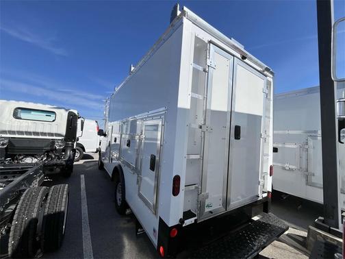 2025 Chevrolet Express 3500 Work Van