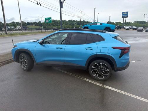 Marina Blue Metallic 2025 Chevrolet Trax 2RS