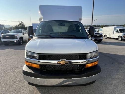 2025 Chevrolet Express 3500 Work Van