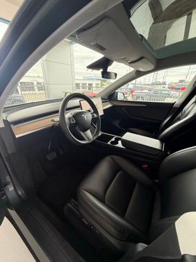 Midnight Silver Metallic 2023 Tesla Model Y Long Range