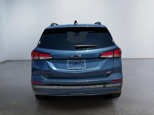 Lakeshore Blue Metallic 2024 Chevrolet Equinox RS
