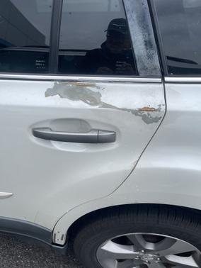 Satin White Pearl 2013 Subaru Outback 2.5i