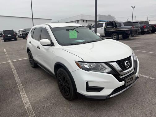 2017 Nissan Rogue S
