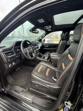 2021 GMC Yukon XL AT4