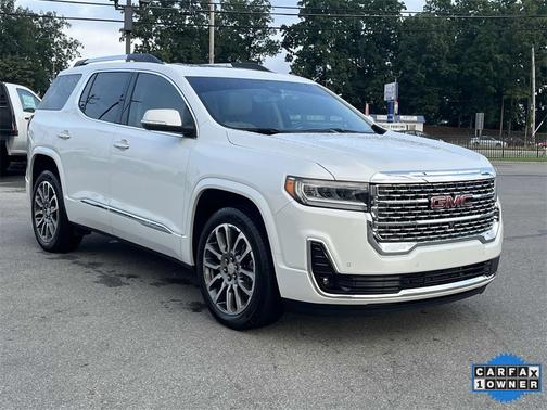 2022 GMC Acadia Denali
