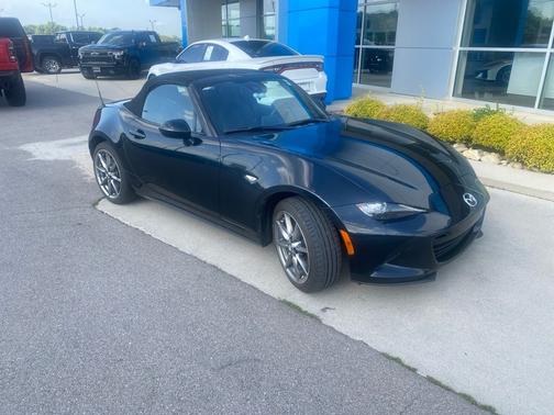 Jet Black Mica 2022 Mazda MX-5 Miata Grand Touring