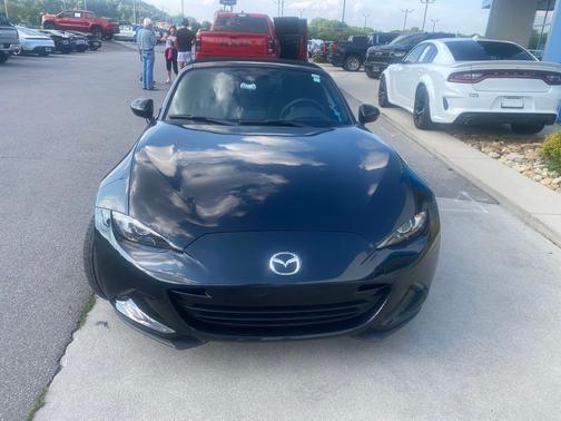 Jet Black Mica 2022 Mazda MX-5 Miata Grand Touring