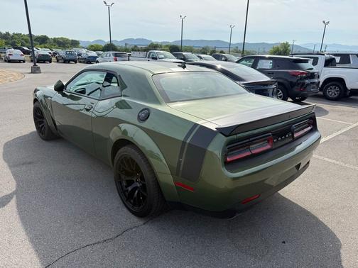 F8 Green 2022 Dodge Challenger R/T Scat Pack Widebody