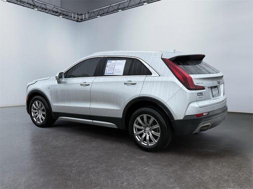 2020 Cadillac XT4 Premium Luxury
