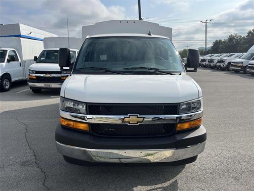 2025 Chevrolet Express 3500 Work Van