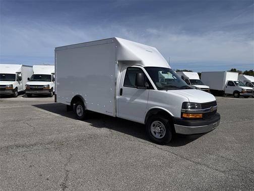 2025 Chevrolet Express 3500 Work Van