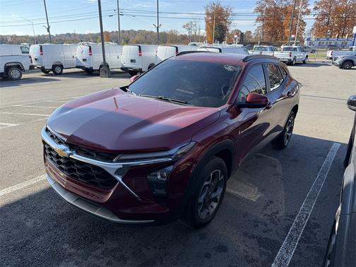 2025 Chevrolet Trax LT