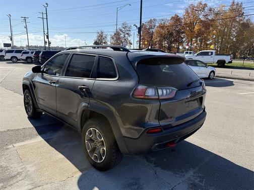 2022 Jeep Cherokee Trailhawk