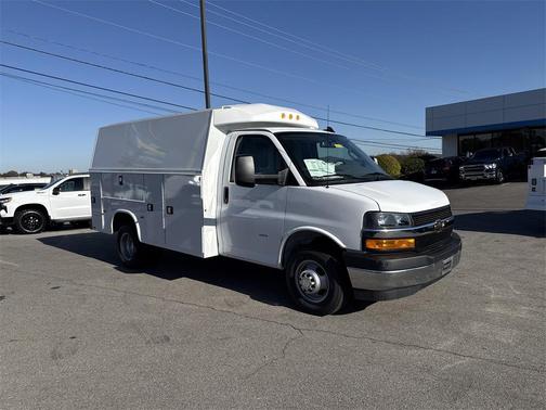 2025 Chevrolet Express 3500 Work Van