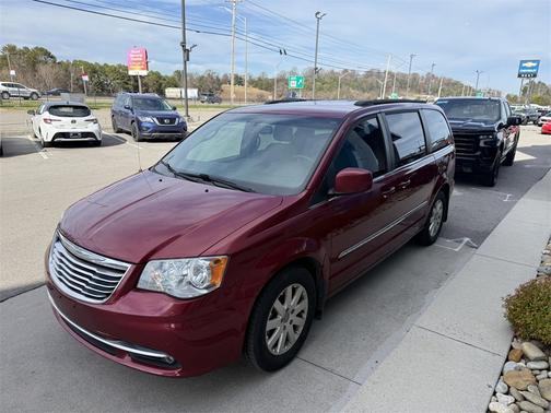 2015 Chrysler Town & Country Touring