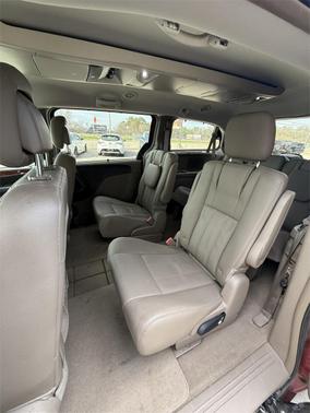 2015 Chrysler Town & Country Touring