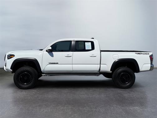 2023 Toyota Tacoma TRD Off-Road