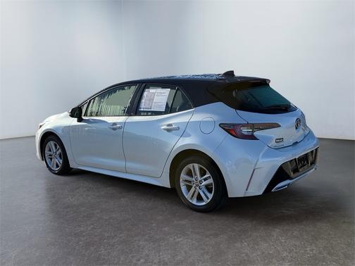 2021 Toyota Corolla Hatchback SE