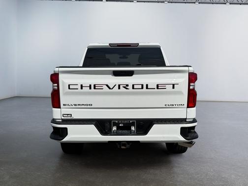 Summit White 2020 Chevrolet Silverado 1500 Custom