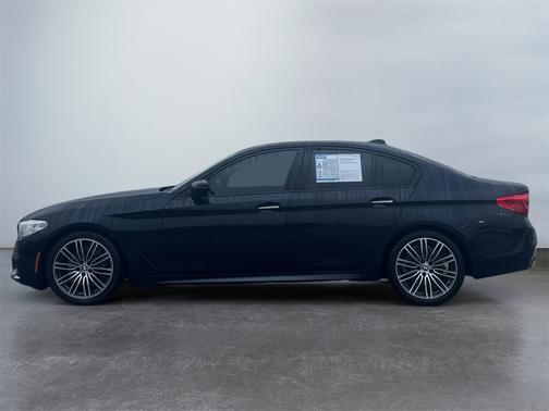 2018 BMW 530 530i