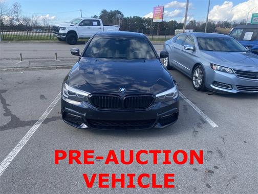2018 BMW 530 530i