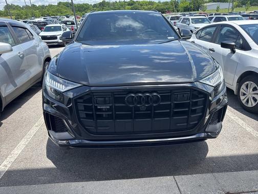 Mythos Black Metallic 2022 Audi Q8 55 Prestige