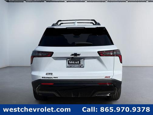 Polar White Tricoat 2026 Chevrolet Equinox RS