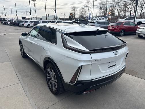 2024 Cadillac LYRIQ Luxury