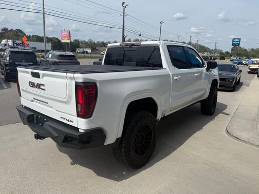 2022 GMC Sierra 1500 AT4X