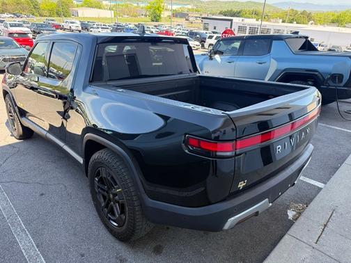 Midnight 2023 Rivian R1T Adventure