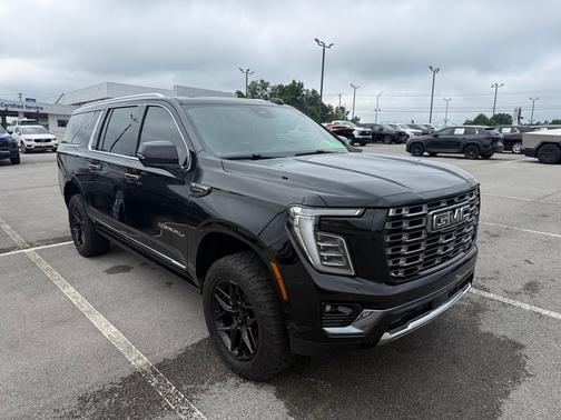 Onyx Black 2025 GMC Yukon XL Denali Ultimate